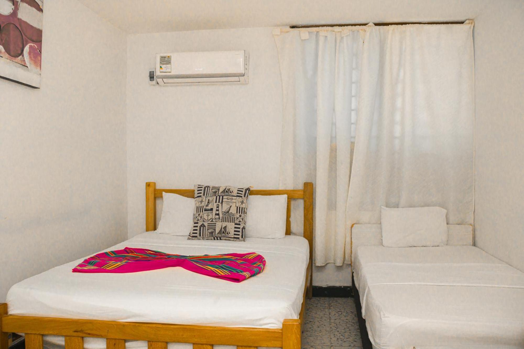 Hotel Casa Telma ซันตามาร์ตา ภายนอก รูปภาพ