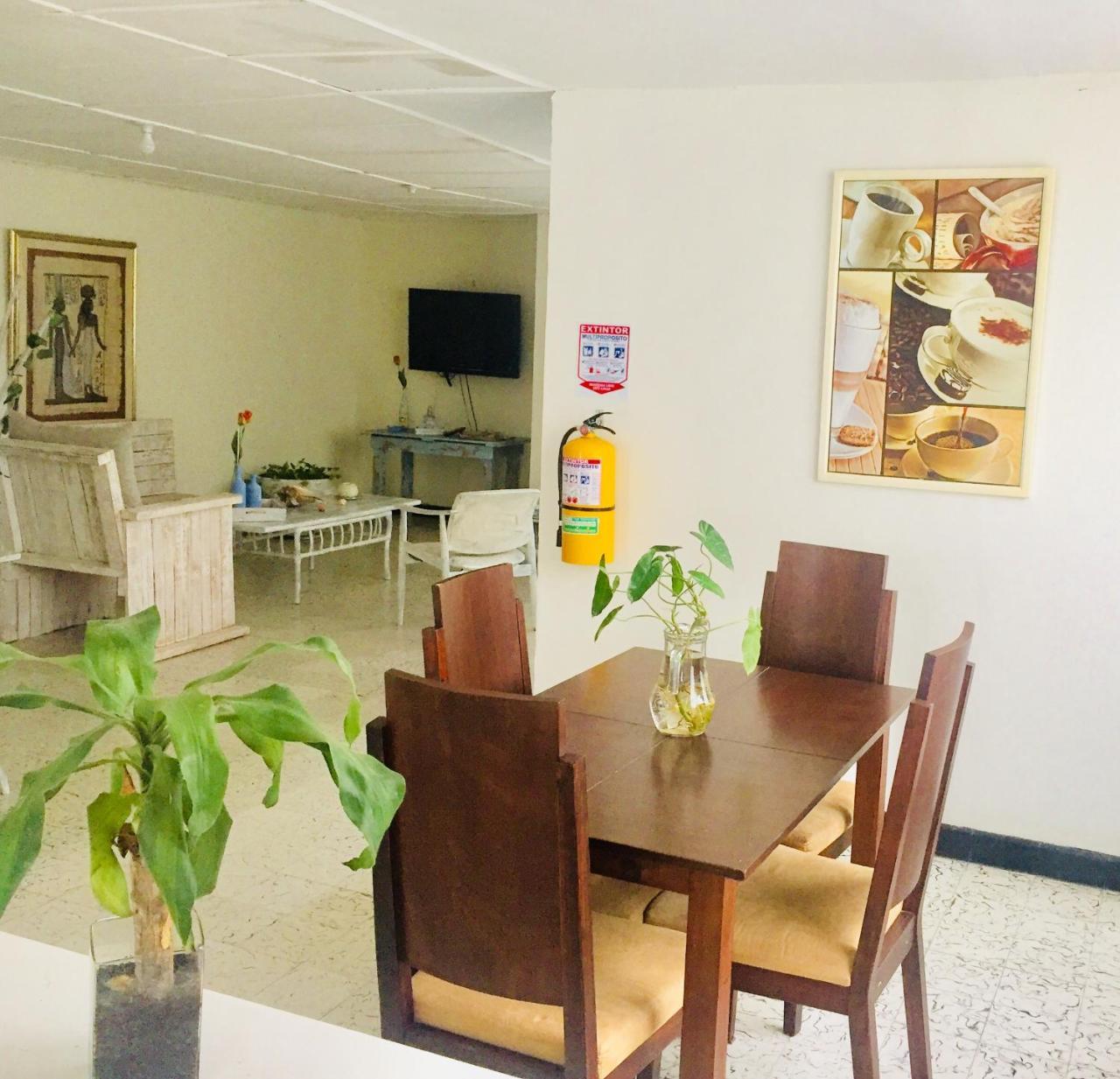Hotel Casa Telma ซันตามาร์ตา ภายนอก รูปภาพ