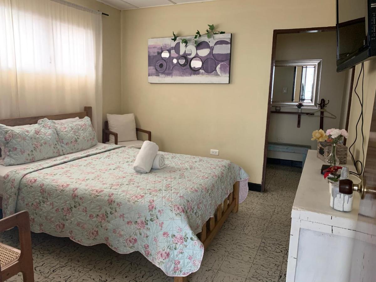 Hotel Casa Telma ซันตามาร์ตา ภายนอก รูปภาพ